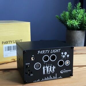 ⚡️ USB Powered LED Laser Party Light with remote control